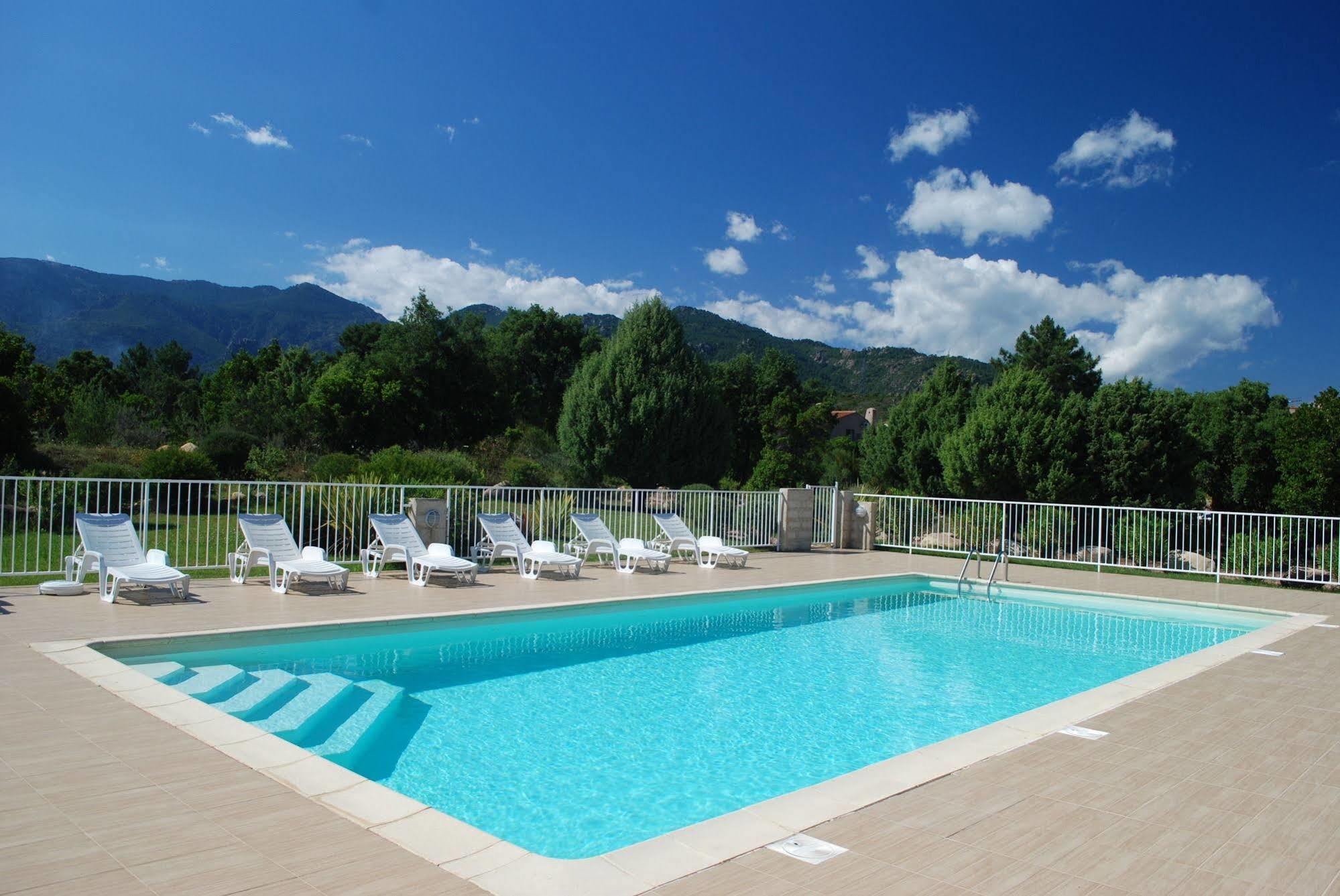 Residence Riviera Порто-Веккьо Экстерьер фото